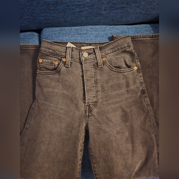 Levi's Ribcage Jeans - Picture 2 of 13